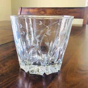 Beautiful Crystal Bowl/Ice Holder